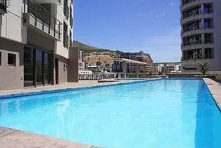 Vip Living Luxury Hotel Apartments Κέιπ Τάουν